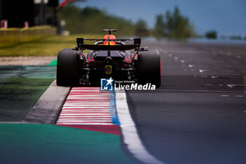 2024-07-20 - 01 VERSTAPPEN Max (nld), Red Bull Racing RB20, action during the Formula 1 Hungarian Grand Prix 2024, 13th round of the 2024 Formula One World Championship from July 19 to 21, 2024 on the Hungaroring, in Mogyorod, Hungary - F1 - HUNGARIAN GRAND PRIX 2024 - FORMULA 1 - MOTORS