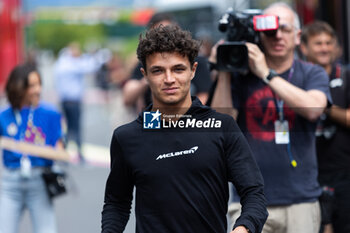 2024-07-25 - NORRIS Lando (gbr), McLaren F1 Team MCL38, portrait during the Formula 1 Rolex Belgian Grand Prix 2024, 14th round of the 2024 Formula One World Championship from July 26 to 28, 2024 on the Circuit de Spa-Francorchamps, in Stavelot, Belgium - F1 - BELGIAN GRAND PRIX 2024 - FORMULA 1 - MOTORS