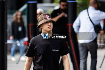 2024-07-25 - ZHOU Guanyu (chi), Stake F1 Team Kick Sauber C44, portrait during the Formula 1 Rolex Belgian Grand Prix 2024, 14th round of the 2024 Formula One World Championship from July 26 to 28, 2024 on the Circuit de Spa-Francorchamps, in Stavelot, Belgium - F1 - BELGIAN GRAND PRIX 2024 - FORMULA 1 - MOTORS