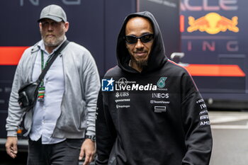 2024-07-25 - N°44 Lewis Hamilton GBR Mercedes AMG PETRONAS Formula One Team - OUTFITS PILOT - FORMULA 1 - FORMULA 1 - MOTORS