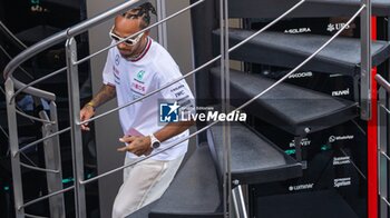 2024-07-25 - FORMULA 1 ARAMCO GRAN PREMIO DE ESPANA 2024 21-23 June -Lewis Hamilton - OUTFITS PILOT - FORMULA 1 - FORMULA 1 - MOTORS