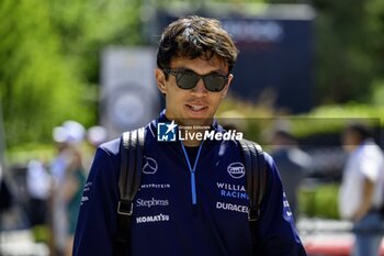 2024-07-25 - Formula 1 Gran Premio dell'Emilia-Romagna 2024 RACE 19 maggio Alexander Albon - OUTFITS PILOT - FORMULA 1 - FORMULA 1 - MOTORS