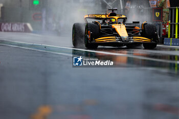 2024-07-27 - 81 PIASTRI Oscar (aus), McLaren F1 Team MCL38, action during the Formula 1 Rolex Belgian Grand Prix 2024, 14th round of the 2024 Formula One World Championship from July 26 to 28, 2024 on the Circuit de Spa-Francorchamps, in Stavelot, Belgium - F1 - BELGIAN GRAND PRIX 2024 - FORMULA 1 - MOTORS