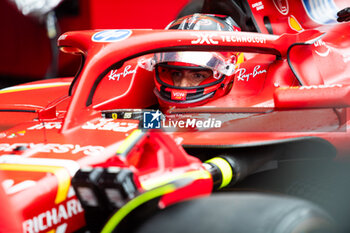 2024-07-27 - SAINZ Carlos (spa), Scuderia Ferrari SF-24, portrait during the Formula 1 Rolex Belgian Grand Prix 2024, 14th round of the 2024 Formula One World Championship from July 26 to 28, 2024 on the Circuit de Spa-Francorchamps, in Stavelot, Belgium - F1 - BELGIAN GRAND PRIX 2024 - FORMULA 1 - MOTORS