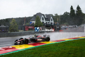 2024-07-27 - 10 GASLY Pierre (fra), Alpine F1 Team A524, action during the Formula 1 Rolex Belgian Grand Prix 2024, 14th round of the 2024 Formula One World Championship from July 26 to 28, 2024 on the Circuit de Spa-Francorchamps, in Stavelot, Belgium - F1 - BELGIAN GRAND PRIX 2024 - FORMULA 1 - MOTORS