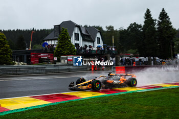 2024-07-27 - 81 PIASTRI Oscar (aus), McLaren F1 Team MCL38, action during the Formula 1 Rolex Belgian Grand Prix 2024, 14th round of the 2024 Formula One World Championship from July 26 to 28, 2024 on the Circuit de Spa-Francorchamps, in Stavelot, Belgium - F1 - BELGIAN GRAND PRIX 2024 - FORMULA 1 - MOTORS