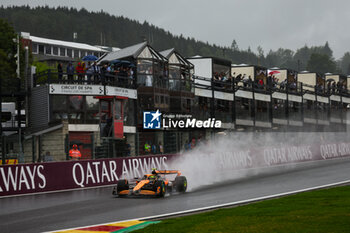 2024-07-27 - 04 NORRIS Lando (gbr), McLaren F1 Team MCL38, action during the Formula 1 Rolex Belgian Grand Prix 2024, 14th round of the 2024 Formula One World Championship from July 26 to 28, 2024 on the Circuit de Spa-Francorchamps, in Stavelot, Belgium - F1 - BELGIAN GRAND PRIX 2024 - FORMULA 1 - MOTORS