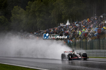 2024-07-27 - 20 MAGNUSSEN Kevin (den), Haas F1 Team VF-24 Ferrari, action during the Formula 1 Rolex Belgian Grand Prix 2024, 14th round of the 2024 Formula One World Championship from July 26 to 28, 2024 on the Circuit de Spa-Francorchamps, in Stavelot, Belgium - F1 - BELGIAN GRAND PRIX 2024 - FORMULA 1 - MOTORS