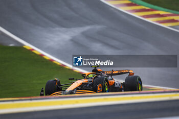 2024-07-27 - 04 NORRIS Lando (gbr), McLaren F1 Team MCL38, action during the Formula 1 Rolex Belgian Grand Prix 2024, 14th round of the 2024 Formula One World Championship from July 26 to 28, 2024 on the Circuit de Spa-Francorchamps, in Stavelot, Belgium - F1 - BELGIAN GRAND PRIX 2024 - FORMULA 1 - MOTORS