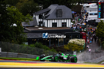 2024-07-27 - 24 ZHOU Guanyu (chi), Stake F1 Team Kick Sauber C44, action during the Formula 1 Rolex Belgian Grand Prix 2024, 14th round of the 2024 Formula One World Championship from July 26 to 28, 2024 on the Circuit de Spa-Francorchamps, in Stavelot, Belgium - F1 - BELGIAN GRAND PRIX 2024 - FORMULA 1 - MOTORS