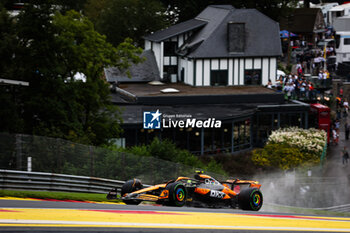 2024-07-27 - 04 NORRIS Lando (gbr), McLaren F1 Team MCL38, action during the Formula 1 Rolex Belgian Grand Prix 2024, 14th round of the 2024 Formula One World Championship from July 26 to 28, 2024 on the Circuit de Spa-Francorchamps, in Stavelot, Belgium - F1 - BELGIAN GRAND PRIX 2024 - FORMULA 1 - MOTORS