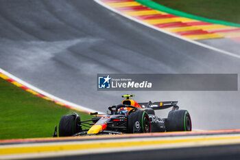 2024-07-27 - 11 PEREZ Sergio (mex), Red Bull Racing RB20, action during the Formula 1 Rolex Belgian Grand Prix 2024, 14th round of the 2024 Formula One World Championship from July 26 to 28, 2024 on the Circuit de Spa-Francorchamps, in Stavelot, Belgium - F1 - BELGIAN GRAND PRIX 2024 - FORMULA 1 - MOTORS