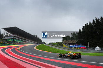 2024-07-27 - 04 NORRIS Lando (gbr), McLaren F1 Team MCL38, action during the Formula 1 Rolex Belgian Grand Prix 2024, 14th round of the 2024 Formula One World Championship from July 26 to 28, 2024 on the Circuit de Spa-Francorchamps, in Stavelot, Belgium - F1 - BELGIAN GRAND PRIX 2024 - FORMULA 1 - MOTORS