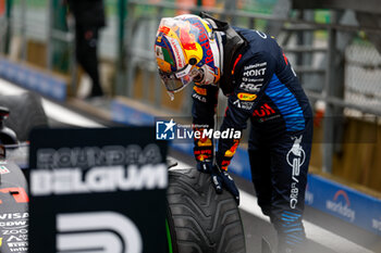 2024-07-27 - PEREZ Sergio (mex), Red Bull Racing RB20, portrait during the Formula 1 Rolex Belgian Grand Prix 2024, 14th round of the 2024 Formula One World Championship from July 26 to 28, 2024 on the Circuit de Spa-Francorchamps, in Stavelot, Belgium - F1 - BELGIAN GRAND PRIX 2024 - FORMULA 1 - MOTORS