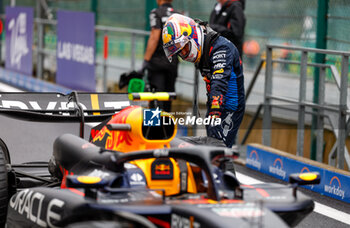 2024-07-27 - PEREZ Sergio (mex), Red Bull Racing RB20, portrait during the Formula 1 Rolex Belgian Grand Prix 2024, 14th round of the 2024 Formula One World Championship from July 26 to 28, 2024 on the Circuit de Spa-Francorchamps, in Stavelot, Belgium - F1 - BELGIAN GRAND PRIX 2024 - FORMULA 1 - MOTORS