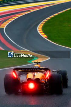 2024-07-27 - 04 NORRIS Lando (gbr), McLaren F1 Team MCL38, action during the Formula 1 Rolex Belgian Grand Prix 2024, 14th round of the 2024 Formula One World Championship from July 26 to 28, 2024 on the Circuit de Spa-Francorchamps, in Stavelot, Belgium - F1 - BELGIAN GRAND PRIX 2024 - FORMULA 1 - MOTORS