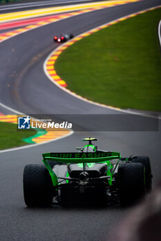 2024-07-27 - 24 ZHOU Guanyu (chi), Stake F1 Team Kick Sauber C44, action during the Formula 1 Rolex Belgian Grand Prix 2024, 14th round of the 2024 Formula One World Championship from July 26 to 28, 2024 on the Circuit de Spa-Francorchamps, in Stavelot, Belgium - F1 - BELGIAN GRAND PRIX 2024 - FORMULA 1 - MOTORS