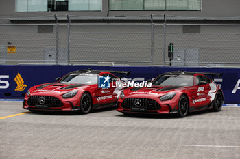 2024-09-19 - Mercedes AMG Safety Car during the Formula 1 Singapore Grand Prix 2024, 18th round of the 2024 Formula One World Championship from September 20 to 22, 2024 on the Marina Bay Circuit, in Singapore, Singapore - F1 - SINGAPORE GRAND PRIX 2024 - FORMULA 1 - MOTORS