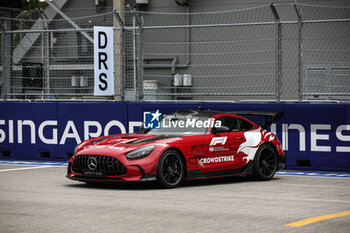 2024-09-19 - Mercedes AMG Safety Car during the Formula 1 Singapore Grand Prix 2024, 18th round of the 2024 Formula One World Championship from September 20 to 22, 2024 on the Marina Bay Circuit, in Singapore, Singapore - F1 - SINGAPORE GRAND PRIX 2024 - FORMULA 1 - MOTORS