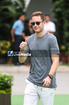 2024-09-19 - VANDOORNE Stoffel (bel), Reserve Driver of Aston Martin F1 Team, portrait during the Formula 1 Singapore Grand Prix 2024, 18th round of the 2024 Formula One World Championship from September 20 to 22, 2024 on the Marina Bay Circuit, in Singapore, Singapore - F1 - SINGAPORE GRAND PRIX 2024 - FORMULA 1 - MOTORS