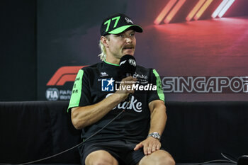 2024-09-19 - BOTTAS Valtteri (fin), Stake F1 Team Kick Sauber C44, portrait press conference during the Formula 1 Singapore Grand Prix 2024, 18th round of the 2024 Formula One World Championship from September 20 to 22, 2024 on the Marina Bay Circuit, in Singapore, Singapore - F1 - SINGAPORE GRAND PRIX 2024 - FORMULA 1 - MOTORS