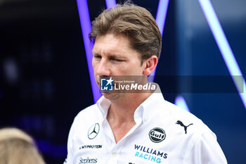 2024-09-19 - VOWLES James, Team Principal of Williams Racing, portrait during the Formula 1 Singapore Grand Prix 2024, 18th round of the 2024 Formula One World Championship from September 20 to 22, 2024 on the Marina Bay Circuit, in Singapore, Singapore - F1 - SINGAPORE GRAND PRIX 2024 - FORMULA 1 - MOTORS