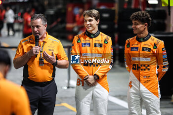 2024-09-19 - PIASTRI Oscar (aus), McLaren F1 Team MCL38, portrait NORRIS Lando (gbr), McLaren F1 Team MCL38, portrait BROWN Zak (usa), CEO of of McLaren Racing, portrait during the Formula 1 Singapore Grand Prix 2024, 18th round of the 2024 Formula One World Championship from September 20 to 22, 2024 on the Marina Bay Circuit, in Singapore, Singapore - F1 - SINGAPORE GRAND PRIX 2024 - FORMULA 1 - MOTORS