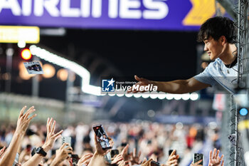 2024-09-19 - TSUNODA Yuki (jap), Visa Cash App RB F1 Team VCARB 01, portrait during the Formula 1 Singapore Grand Prix 2024, 18th round of the 2024 Formula One World Championship from September 20 to 22, 2024 on the Marina Bay Circuit, in Singapore, Singapore - F1 - SINGAPORE GRAND PRIX 2024 - FORMULA 1 - MOTORS