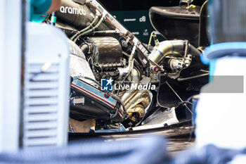 2024-09-20 - Aston Martin F1 Team AMR23, mechanical detail of the engine power unit and exhaust during the Formula 1 Singapore Grand Prix 2024, 18th round of the 2024 Formula One World Championship from September 20 to 22, 2024 on the Marina Bay Circuit, in Singapore, Singapore - F1 - SINGAPORE GRAND PRIX 2024 - FORMULA 1 - MOTORS