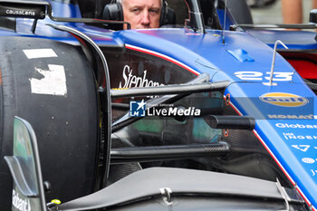 2024-09-20 - Williams Racing FW46, mechanical detail of front suspensions wishbone during the Formula 1 Singapore Grand Prix 2024, 18th round of the 2024 Formula One World Championship from September 20 to 22, 2024 on the Marina Bay Circuit, in Singapore, Singapore - F1 - SINGAPORE GRAND PRIX 2024 - FORMULA 1 - MOTORS