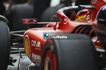 2024-09-20 - 55 SAINZ Carlos (spa), Scuderia Ferrari SF-24, action during the Formula 1 Singapore Grand Prix 2024, 18th round of the 2024 Formula One World Championship from September 20 to 22, 2024 on the Marina Bay Circuit, in Singapore, Singapore - F1 - SINGAPORE GRAND PRIX 2024 - FORMULA 1 - MOTORS