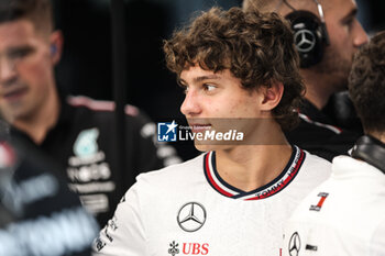 2024-09-20 - KIMI ANTONELLI Andrea (ita), Junior Driver of Mercedes AMG F1 Team, portrait during the Formula 1 Singapore Grand Prix 2024, 18th round of the 2024 Formula One World Championship from September 20 to 22, 2024 on the Marina Bay Circuit, in Singapore, Singapore - F1 - SINGAPORE GRAND PRIX 2024 - FORMULA 1 - MOTORS