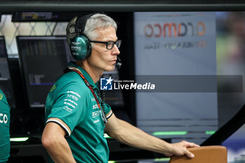 2024-09-20 - KRACK Mike (ger), Team Principal and CEO of Aston Martin F1 Team, portrait during the Formula 1 Singapore Grand Prix 2024, 18th round of the 2024 Formula One World Championship from September 20 to 22, 2024 on the Marina Bay Circuit, in Singapore, Singapore - F1 - SINGAPORE GRAND PRIX 2024 - FORMULA 1 - MOTORS