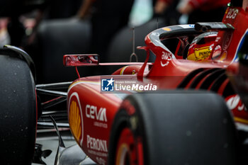 2024-09-20 - 55 SAINZ Carlos (spa), Scuderia Ferrari SF-24, action during the Formula 1 Singapore Grand Prix 2024, 18th round of the 2024 Formula One World Championship from September 20 to 22, 2024 on the Marina Bay Circuit, in Singapore, Singapore - F1 - SINGAPORE GRAND PRIX 2024 - FORMULA 1 - MOTORS