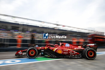 2024-09-20 - 16 LECLERC Charles (mco), Scuderia Ferrari SF-24, action during the Formula 1 Singapore Grand Prix 2024, 18th round of the 2024 Formula One World Championship from September 20 to 22, 2024 on the Marina Bay Circuit, in Singapore, Singapore - F1 - SINGAPORE GRAND PRIX 2024 - FORMULA 1 - MOTORS