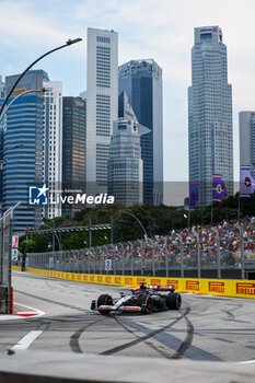 2024-09-20 - 03 RICCIARDO Daniel (aus), Visa Cash App RB F1 Team VCARB 01, action during the Formula 1 Singapore Grand Prix 2024, 18th round of the 2024 Formula One World Championship from September 20 to 22, 2024 on the Marina Bay Circuit, in Singapore, Singapore - F1 - SINGAPORE GRAND PRIX 2024 - FORMULA 1 - MOTORS