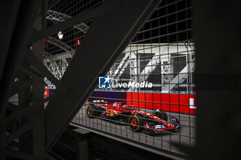 2024-09-20 - 16 LECLERC Charles (mco), Scuderia Ferrari SF-24, action during the Formula 1 Singapore Grand Prix 2024, 18th round of the 2024 Formula One World Championship from September 20 to 22, 2024 on the Marina Bay Circuit, in Singapore, Singapore - F1 - SINGAPORE GRAND PRIX 2024 - FORMULA 1 - MOTORS