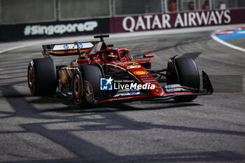 2024-09-20 - 16 LECLERC Charles (mco), Scuderia Ferrari SF-24, action during the Formula 1 Singapore Grand Prix 2024, 18th round of the 2024 Formula One World Championship from September 20 to 22, 2024 on the Marina Bay Circuit, in Singapore, Singapore - F1 - SINGAPORE GRAND PRIX 2024 - FORMULA 1 - MOTORS