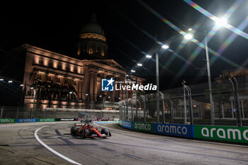 2024-09-20 - 16 LECLERC Charles (mco), Scuderia Ferrari SF-24, action during the Formula 1 Singapore Grand Prix 2024, 18th round of the 2024 Formula One World Championship from September 20 to 22, 2024 on the Marina Bay Circuit, in Singapore, Singapore - F1 - SINGAPORE GRAND PRIX 2024 - FORMULA 1 - MOTORS