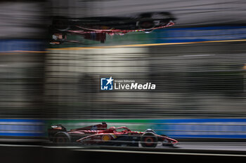 2024-09-20 - 16 LECLERC Charles (mco), Scuderia Ferrari SF-24, action during the Formula 1 Singapore Grand Prix 2024, 18th round of the 2024 Formula One World Championship from September 20 to 22, 2024 on the Marina Bay Circuit, in Singapore, Singapore - F1 - SINGAPORE GRAND PRIX 2024 - FORMULA 1 - MOTORS