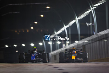 2024-09-20 - 43 COLAPINTO Franco (arg), Williams Racing FW46, 01 VERSTAPPEN Max (nld), Red Bull Racing RB20, action, during the Formula 1 Singapore Grand Prix 2024, 18th round of the 2024 Formula One World Championship from September 20 to 22, 2024 on the Marina Bay Circuit, in Singapore, Singapore - F1 - SINGAPORE GRAND PRIX 2024 - FORMULA 1 - MOTORS