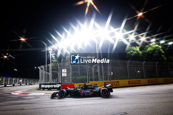 2024-09-20 - 31 OCON Esteban (fra), Alpine F1 Team A524, action during the Formula 1 Singapore Grand Prix 2024, 18th round of the 2024 Formula One World Championship from September 20 to 22, 2024 on the Marina Bay Circuit, in Singapore, Singapore - F1 - SINGAPORE GRAND PRIX 2024 - FORMULA 1 - MOTORS