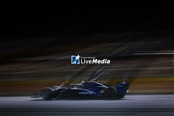 2024-09-20 - 23 ALBON Alexander (tha), Williams Racing FW45, action during the Formula 1 Singapore Grand Prix 2024, 18th round of the 2024 Formula One World Championship from September 20 to 22, 2024 on the Marina Bay Circuit, in Singapore, Singapore - F1 - SINGAPORE GRAND PRIX 2024 - FORMULA 1 - MOTORS