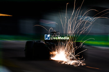 2024-09-20 - 18 STROLL Lance (can), Aston Martin F1 Team AMR24, action during the Formula 1 Singapore Grand Prix 2024, 18th round of the 2024 Formula One World Championship from September 20 to 22, 2024 on the Marina Bay Circuit, in Singapore, Singapore - F1 - SINGAPORE GRAND PRIX 2024 - FORMULA 1 - MOTORS