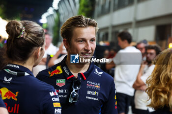 2024-09-20 - LAWSON Liam (nzl), Visa Cash App RB F1 Team Reserve Driver, portrait during the Formula 1 Singapore Grand Prix 2024, 18th round of the 2024 Formula One World Championship from September 20 to 22, 2024 on the Marina Bay Circuit, in Singapore, Singapore - F1 - SINGAPORE GRAND PRIX 2024 - FORMULA 1 - MOTORS