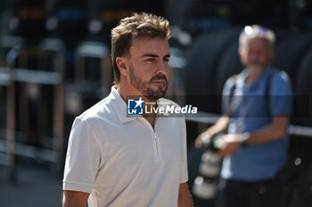 2024-10-17 - ALONSO Fernando (spa), Aston Martin F1 Team AMR24, portrait during the Formula 1 Pirelli United States Grand Prix 2024, 19th round of the 2024 Formula One World Championship from October 18 to 20, 2024 on the Circuit of the Americas, in Austin, United States of America - F1 - US GRAND PRIX 2024 - FORMULA 1 - MOTORS