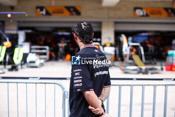 2024-10-17 - HAMILTON Lewis (gbr), Mercedes AMG F1 Team W15, portrait during the Formula 1 Pirelli United States Grand Prix 2024, 19th round of the 2024 Formula One World Championship from October 18 to 20, 2024 on the Circuit of the Americas, in Austin, United States of America - F1 - US GRAND PRIX 2024 - FORMULA 1 - MOTORS