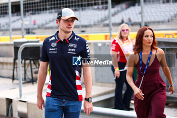 2024-10-17 - VERSTAPPEN Max (ned), Red Bull Racing RB20, portrait during the Formula 1 Pirelli United States Grand Prix 2024, 19th round of the 2024 Formula One World Championship from October 18 to 20, 2024 on the Circuit of the Americas, in Austin, United States of America - F1 - US GRAND PRIX 2024 - FORMULA 1 - MOTORS