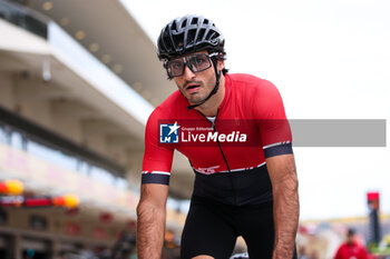 2024-10-18 - SAINZ Carlos (spa), Scuderia Ferrari SF-24, portrait during the Formula 1 Pirelli United States Grand Prix 2024, 19th round of the 2024 Formula One World Championship from October 18 to 20, 2024 on the Circuit of the Americas, in Austin, United States of America - F1 - US GRAND PRIX 2024 - FORMULA 1 - MOTORS