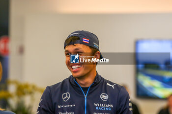 18/10/2024 - Alexander Albon (THA) - Williams Racing - Williams FW46 - Mercedes during the Formula 1 Pirelli United States Grand Prix 2024, scheduled to take place at Circuit of Americas in Austin, TX (USA) Sept 18-20, 2024 - FORMULA 1 PIRELLI UNITED STATES GRAND PRIX 2024 - PRACTICE - FORMULA 1 - MOTORI